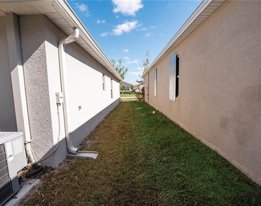 10561 Laguna Plains Drive - Photo Thumbnail 30