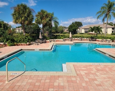 10265 Gandy Boulevard N - Photo Thumbnail 27