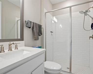 4547 San Martino Drive - Photo Thumbnail 20
