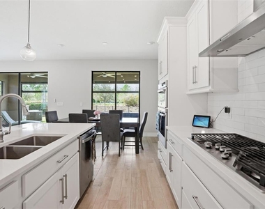 4547 San Martino Drive - Photo Thumbnail 3