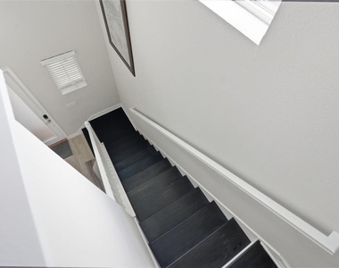 4547 San Martino Drive - Photo Thumbnail 12