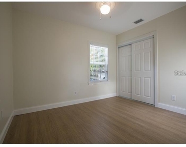 908 W Ohio Avenue - Photo Thumbnail 4