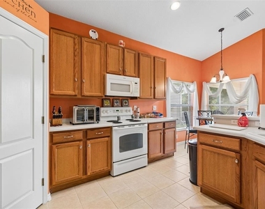 4017 Langdrum Drive - Photo Thumbnail 2