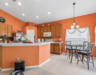 4017 Langdrum Drive - Photo Thumbnail 7