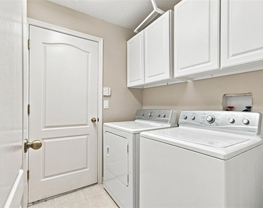 4017 Langdrum Drive - Photo Thumbnail 37