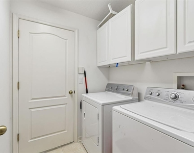 4017 Langdrum Drive - Photo Thumbnail 18