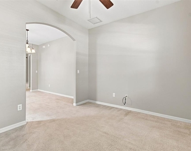 4017 Langdrum Drive - Photo Thumbnail 12