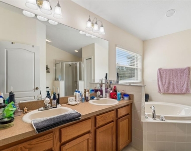 4017 Langdrum Drive - Photo Thumbnail 21