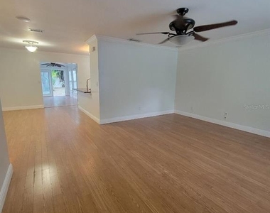 7109 S Shamrock Road - Photo Thumbnail 1