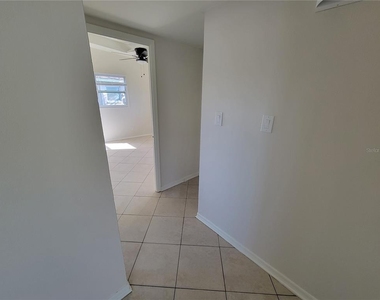 1212 Windermere Way - Photo Thumbnail 6