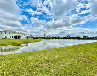 5520 Hollingworth Trail - Photo Thumbnail 45