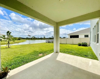 5520 Hollingworth Trail - Photo Thumbnail 42