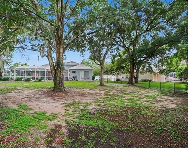 702 Brooker Ridge Court - Photo Thumbnail 25