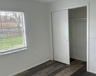 7808 Osteen Road - Photo Thumbnail 14