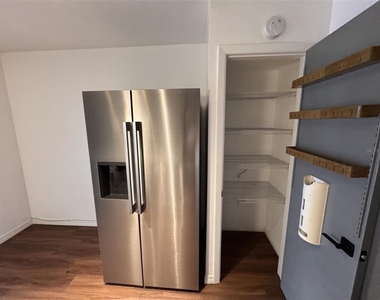5155 9th Avenue N - Photo Thumbnail 3