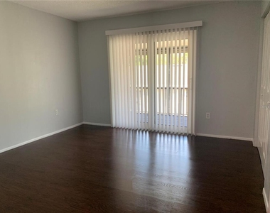 14402 Reuter Strasse Circle - Photo Thumbnail 9