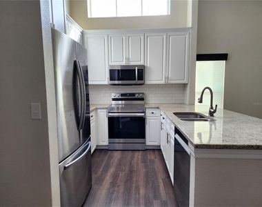 13404 Ironton Drive - Photo Thumbnail 5