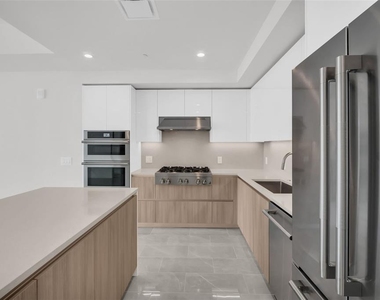 400 Central Avenue - Photo Thumbnail 8