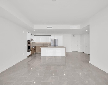 400 Central Avenue - Photo Thumbnail 12