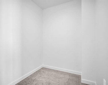 400 Central Avenue - Photo Thumbnail 22