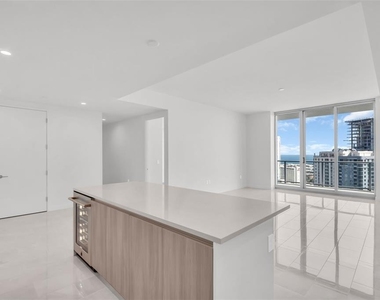 400 Central Avenue - Photo Thumbnail 4