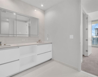 400 Central Avenue - Photo Thumbnail 28