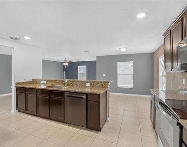 1115 Wynnmere Walk Avenue - Photo Thumbnail 16