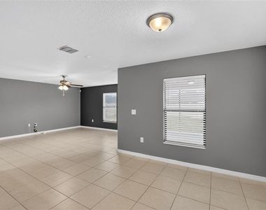 1115 Wynnmere Walk Avenue - Photo Thumbnail 23