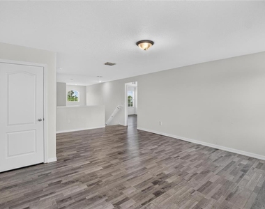 1115 Wynnmere Walk Avenue - Photo Thumbnail 47