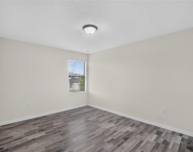 1115 Wynnmere Walk Avenue - Photo Thumbnail 48