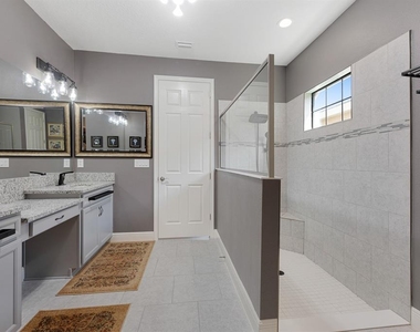 6442 Maiden Sea Drive - Photo Thumbnail 14