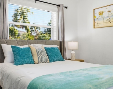 4310 W Carmen Street - Photo Thumbnail 36