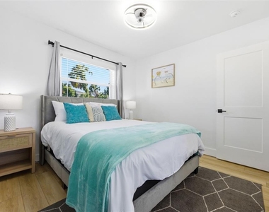 4310 W Carmen Street - Photo Thumbnail 35