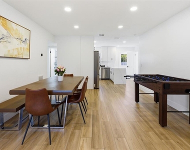 4310 W Carmen Street - Photo Thumbnail 11