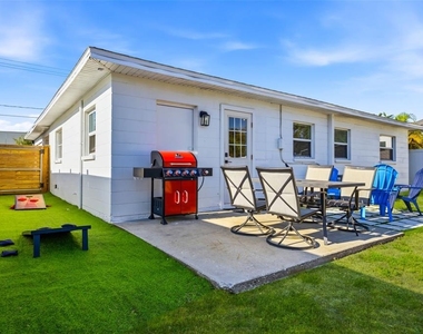 4310 W Carmen Street - Photo Thumbnail 43