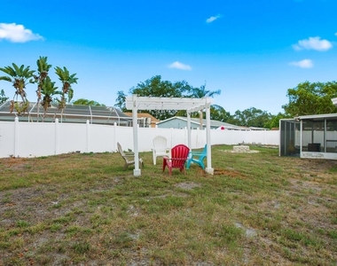 330 Scott Court - Photo Thumbnail 35