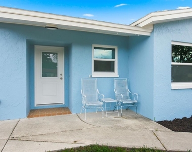 330 Scott Court - Photo Thumbnail 3