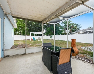 330 Scott Court - Photo Thumbnail 28