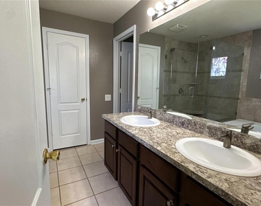 30747 Burleigh Drive - Photo Thumbnail 16