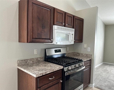30747 Burleigh Drive - Photo Thumbnail 8