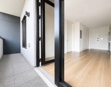 1244 New York Avenue - Photo Thumbnail 7