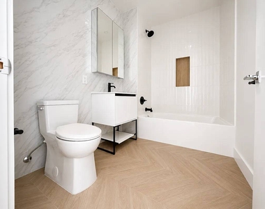1244 New York Avenue - Photo Thumbnail 8
