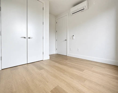1244 New York Avenue - Photo Thumbnail 6