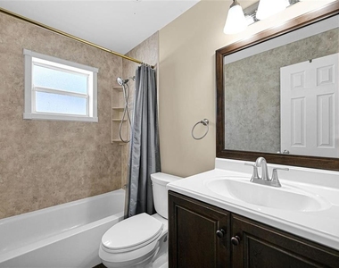 26543 Sw 122nd Place - Photo Thumbnail 5
