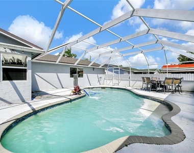 26543 Sw 122nd Place - Photo Thumbnail 30