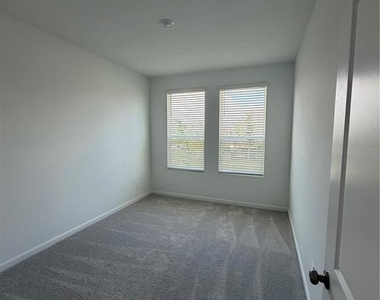 4389 Vibernum Avenue - Photo Thumbnail 22