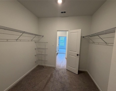 4389 Vibernum Avenue - Photo Thumbnail 19