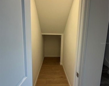 4389 Vibernum Avenue - Photo Thumbnail 20