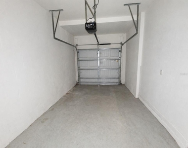 1348 Royal St George Boulevard - Photo Thumbnail 9