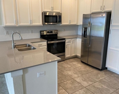 1348 Royal St George Boulevard - Photo Thumbnail 3